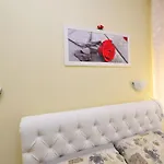 Lidiya Casa de hóspedes Bolonha