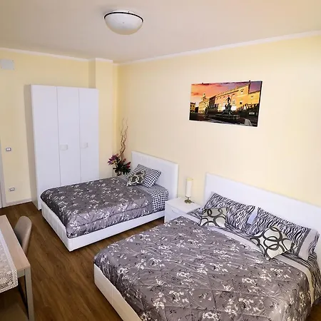 Lidiya بولونيا